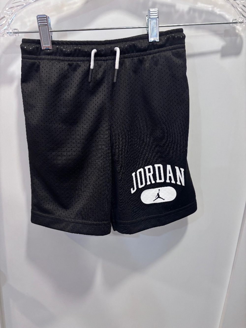 BOYS JORDAN SHORTS SIZE 6